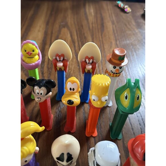 Vintage PEZ Dispensers Lot of 30 Disney, Looney Tunes, Marvel, Star Wars, More! - Picture 13 of 16